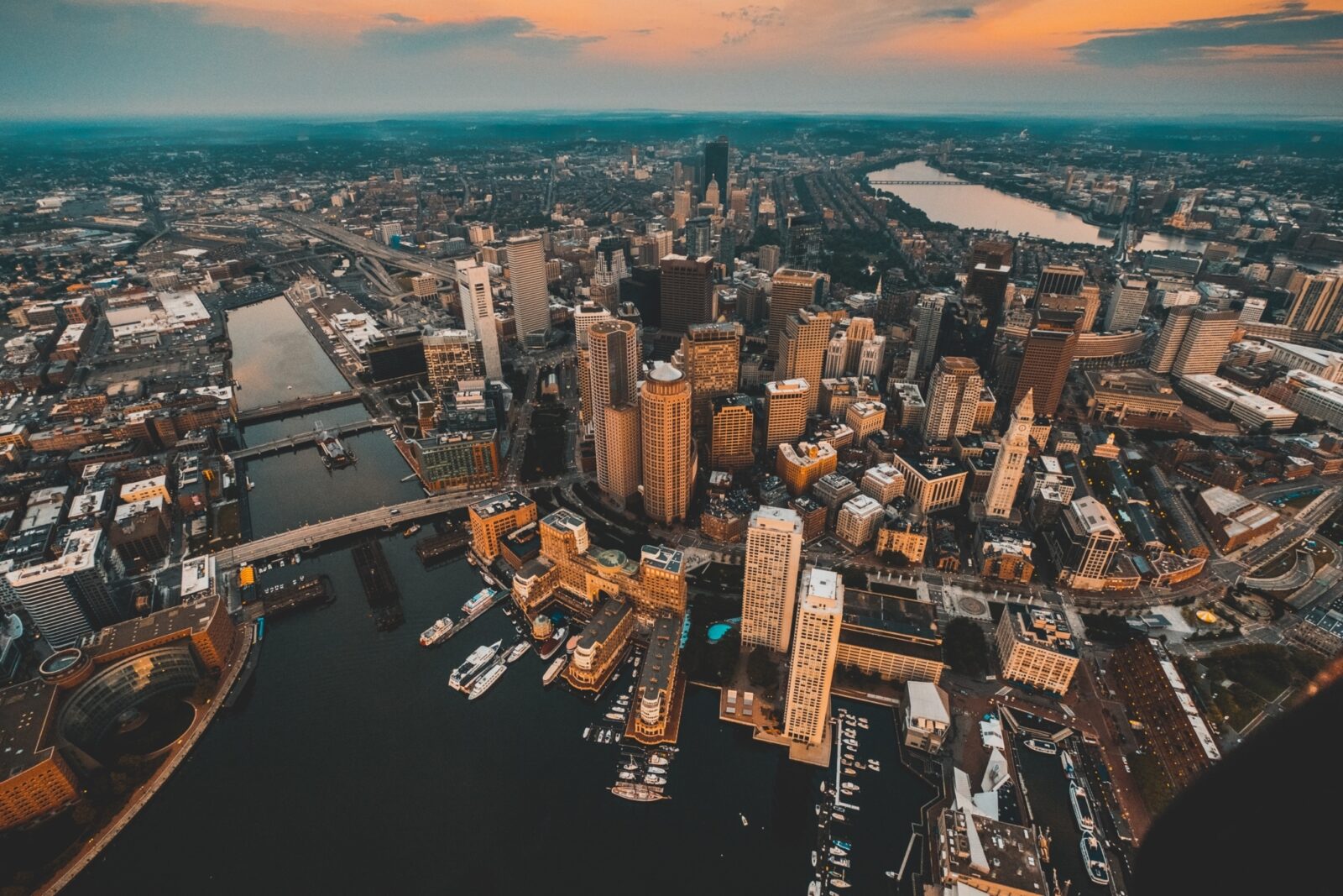 Boston Xjuegjjhnws